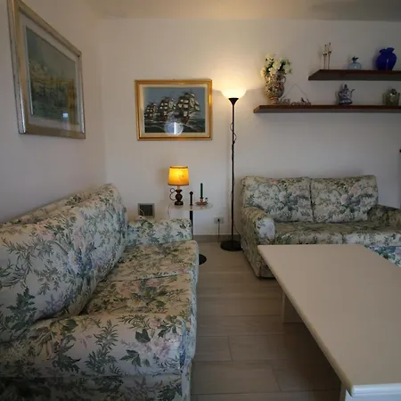 Casa Melina 2 * トレメッツォ